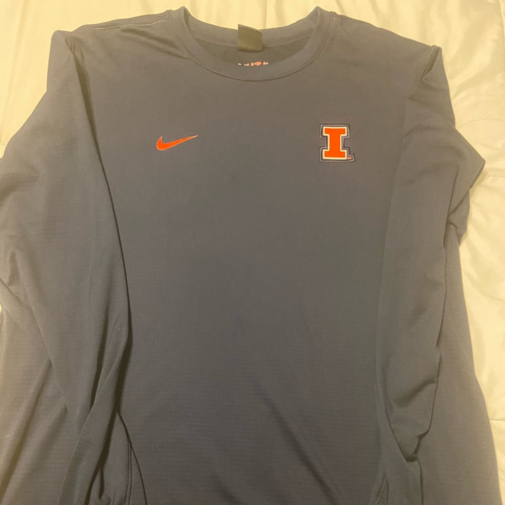 Nike University of Illinois on field long sleeve shirt